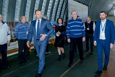 Руководители сошлись в спортивных поединках